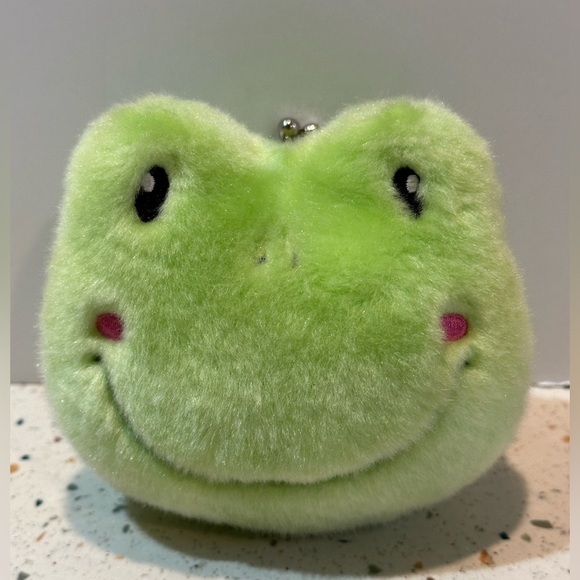 Hello Kitty Trio Set‎ of Small Bags for Travel - Picture 3 of 16